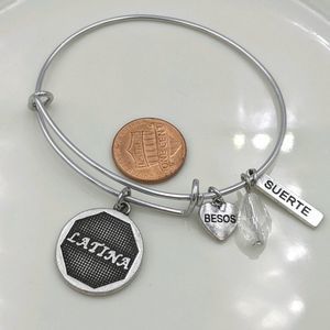 Latina Silver Stainless Steel Adj. Charm Bracelet